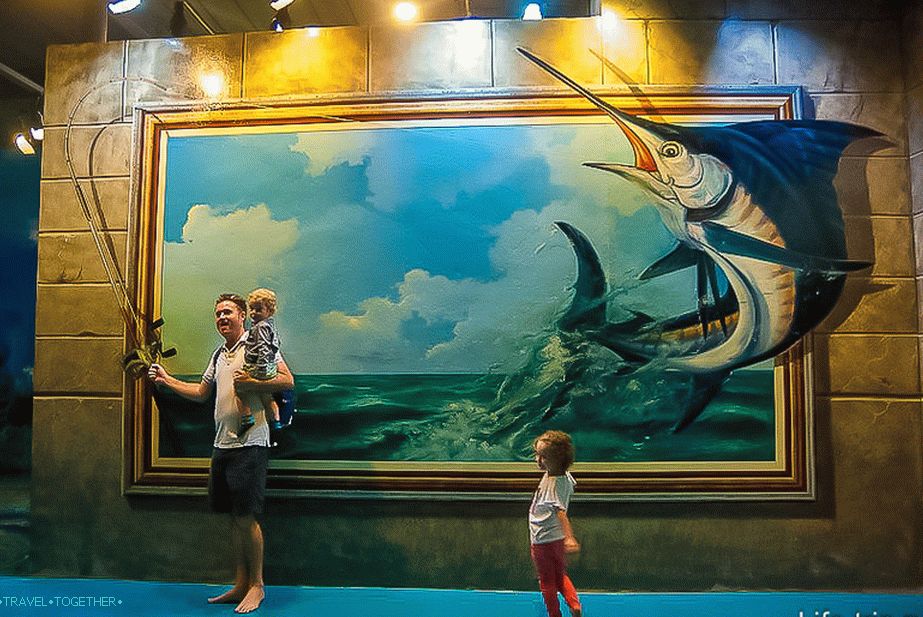 3D galerija u Pataji - atrakcija za selfie za decu i odrasle