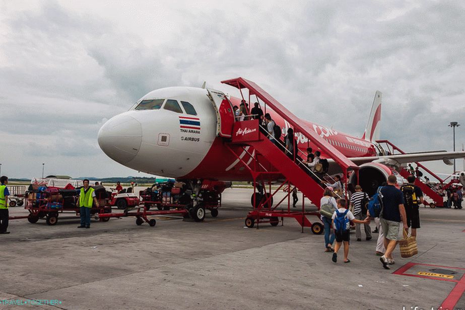 AirAsia je najvažnija niskotarifna avio-kompanija u Aziji u Tajlandu