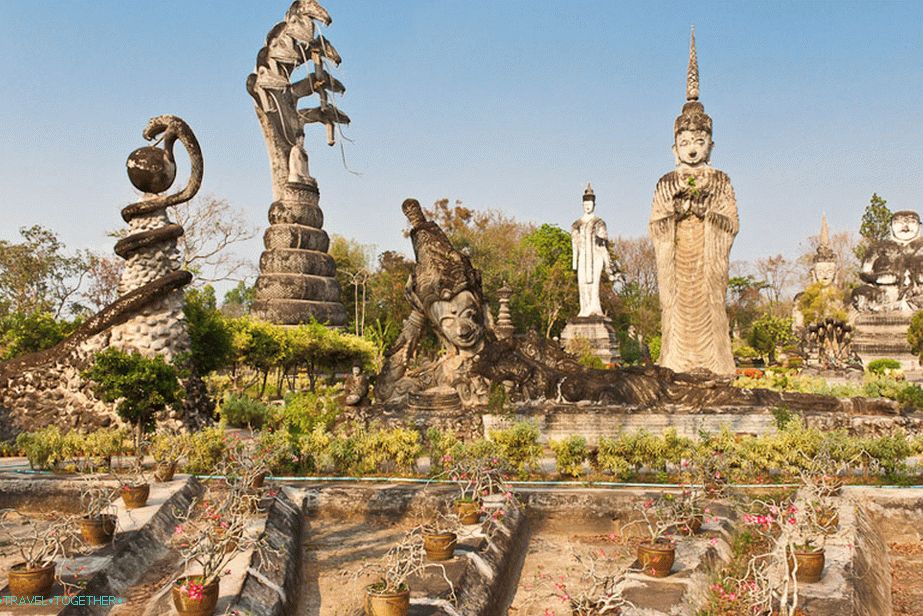 Park skulptura Buddha Sala Keoku