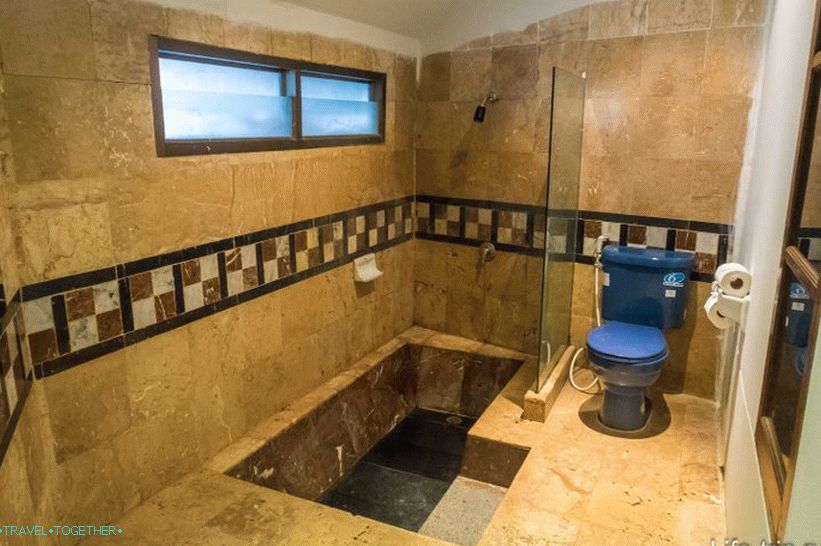 Chaweng Resort - Hotel na Chawengu za ljubitelje starog