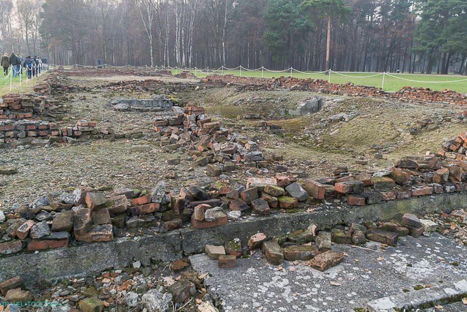 Ruševine još jednog krematorijuma u Auschwitz-Birkenau