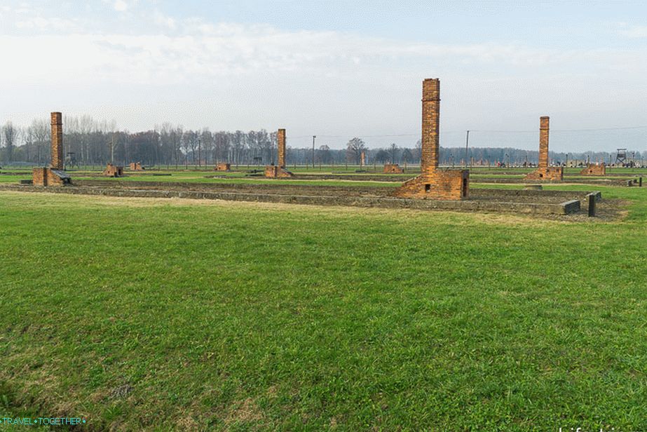 Većina objekata nije sačuvana, jer su bili drveni
