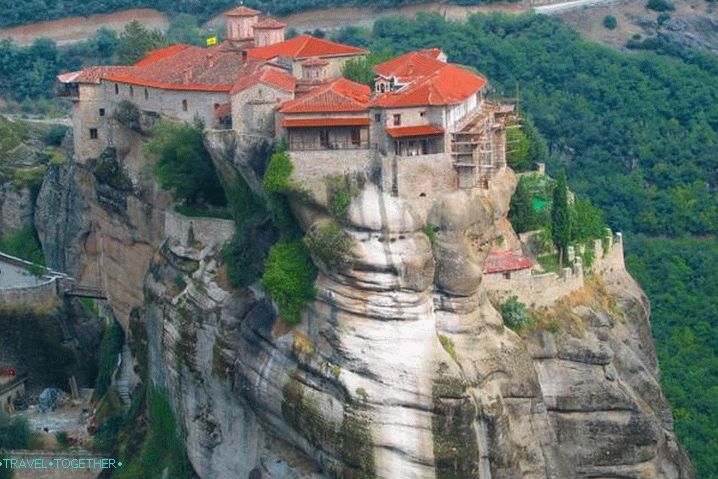 Chalkids, Meteora Soaring Monasteries