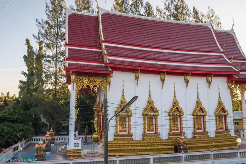 Hram zavaljenog Buddhe u Phuketu - Wat Sri Sunthon