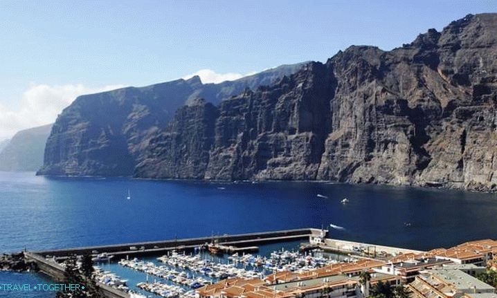 TENERIFE, Rocks Los Gigantes