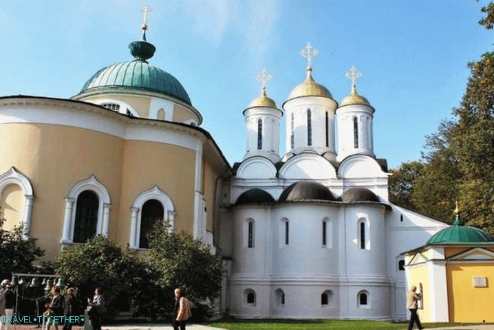 YAROSLAVL Preobraženje Katedrala