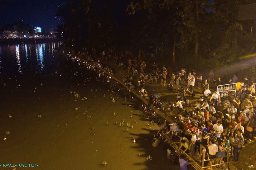 Loy Kratong i Yipeng festival (21)