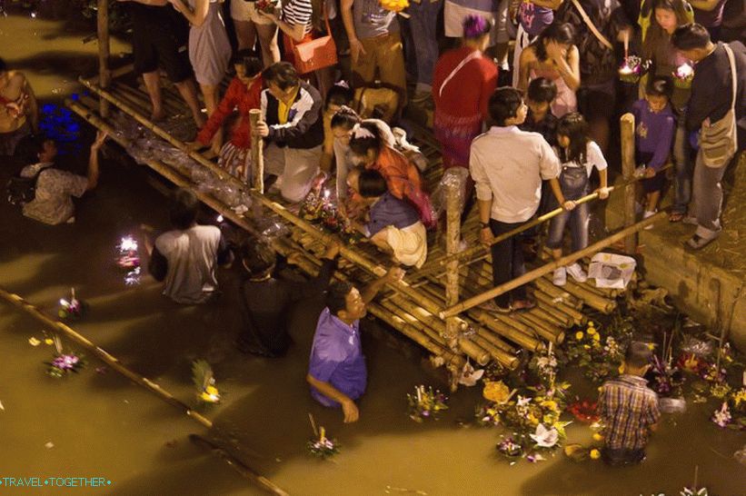 Festival Loy Kratong i Yipeng (22)
