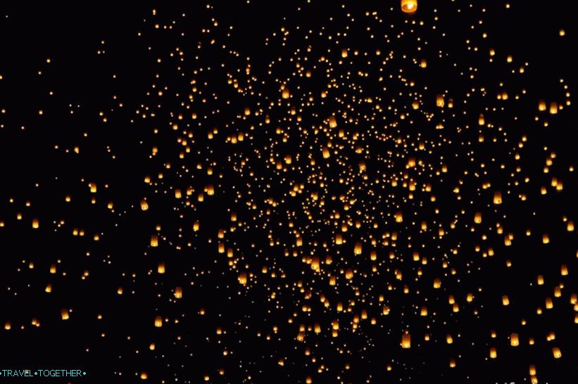 Festival Loy Kratong i Yipeng (1)