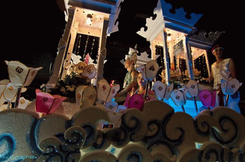 Festival Loy Kratong i Yipeng (9)