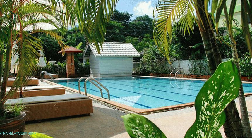 Surin Malee Hotel