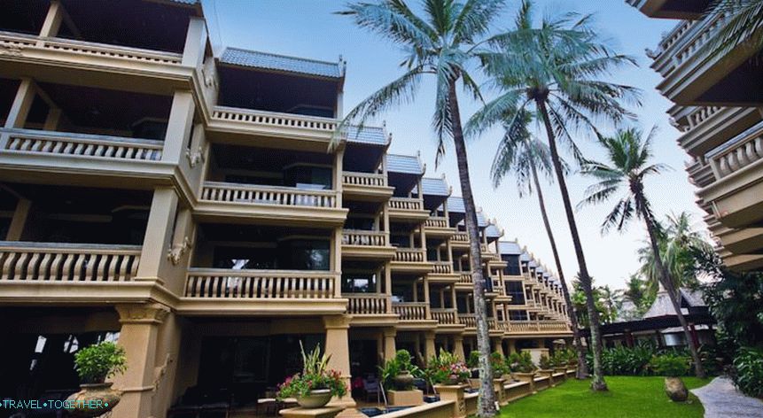 Kata Beach Resort & Spa