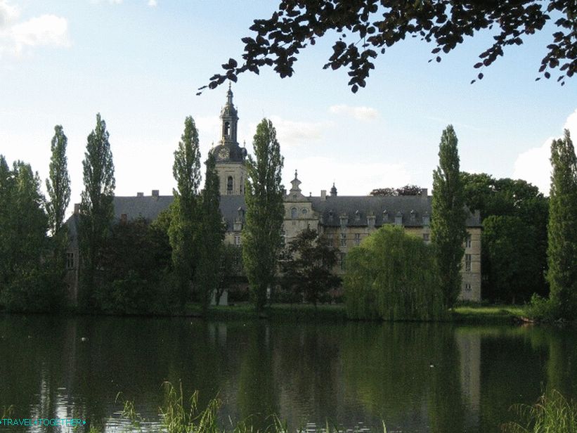 Abbey Park