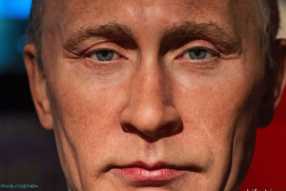 Momci, gledam vas čak i iz Bangkoka!