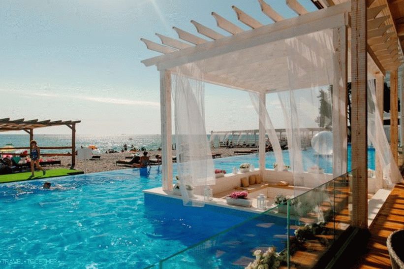Hoteli Lazarevskogo sa svojom plažom - moja lista