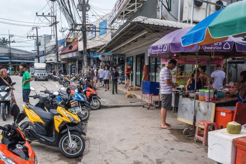 Tržište Pantip na Phanganu - jeftina hrana i mjesto sastanka