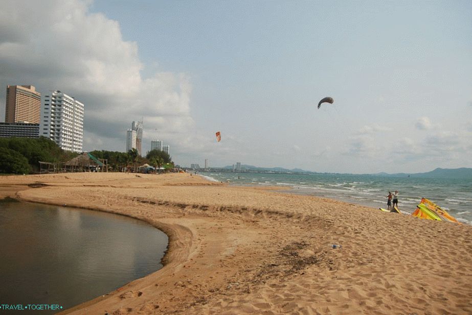 Pogled sa sjeverne ivice plaže