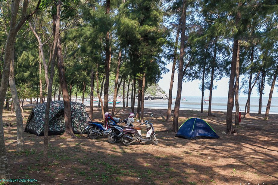 sam-phraya-beach-05