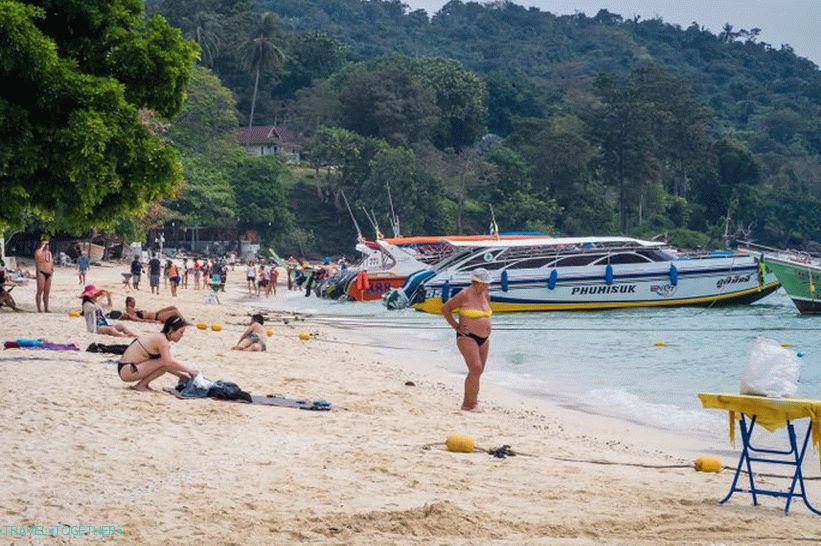 Plaža Thon Sai - glavna plaža Phi Phi Don Islanda