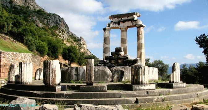 Ruševine grada Delphija u Grčkoj
