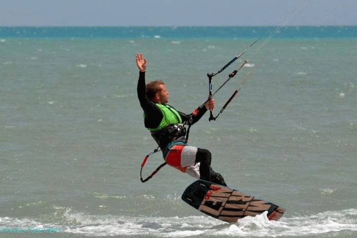 Vrijeme u Hurgadi u veljači, Kite Playkite School u Hurgadi