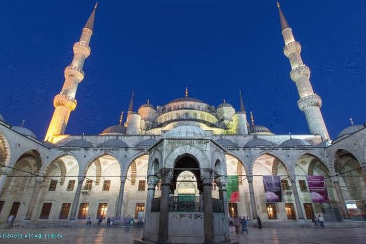 Vrijeme u Istanbulu u februaru - Plava džamija