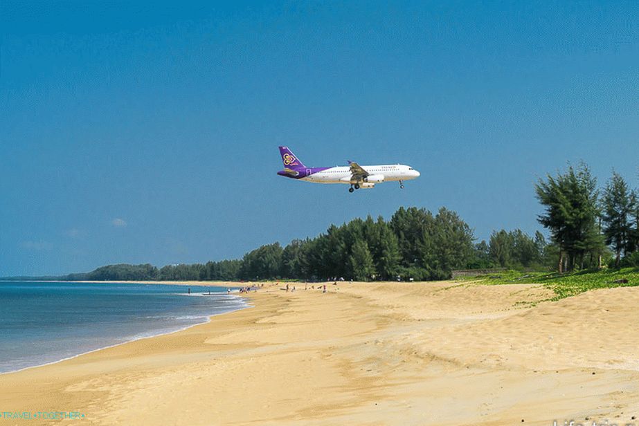 Plaža Mai Kao sa avionima, u blizini aerodroma