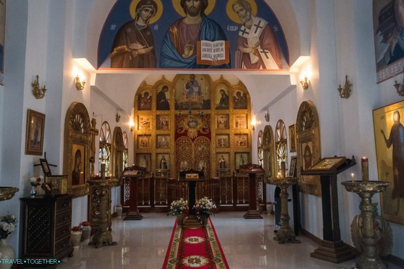 Pravoslavna crkva na Samuiju - Crkva Vaznesenja Gospodnjeg