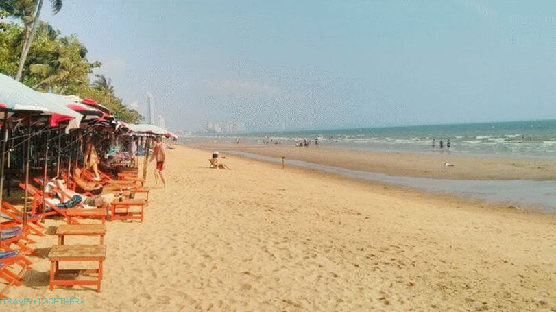 Plaža Jomtien u Pataji