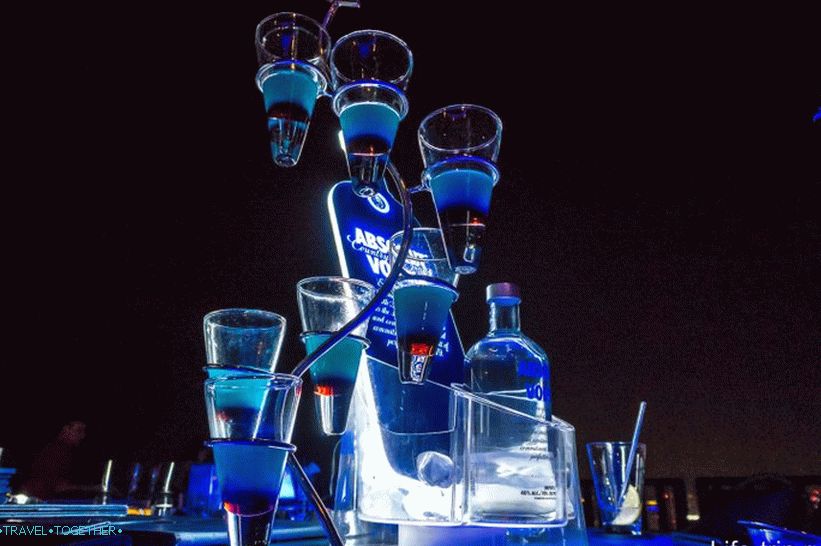 Restoran na krovu hotela Hilton u Pataji - 34. sprat iznad grada