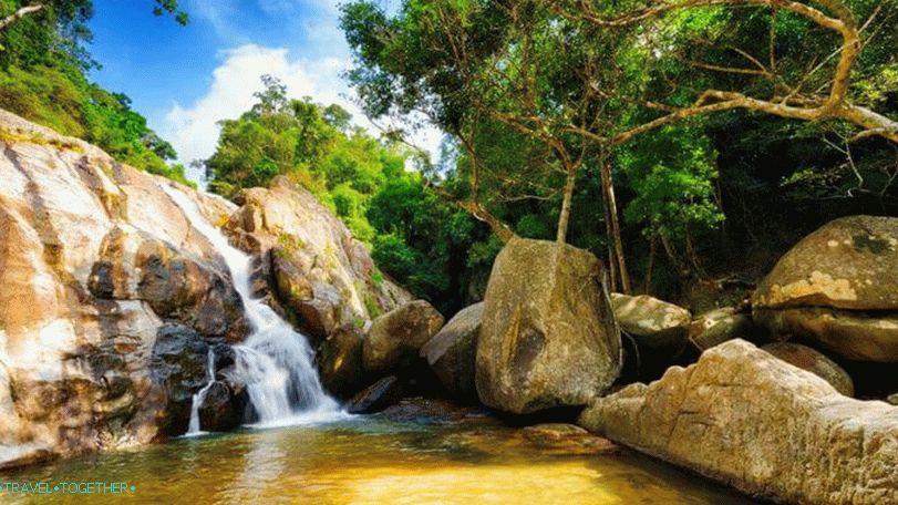 Hinlad Falls on Samui