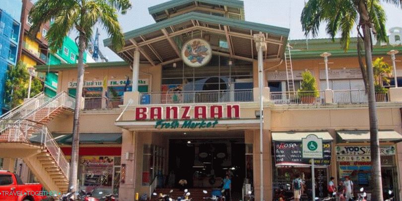 Banzaan Fresh Market u Puketu