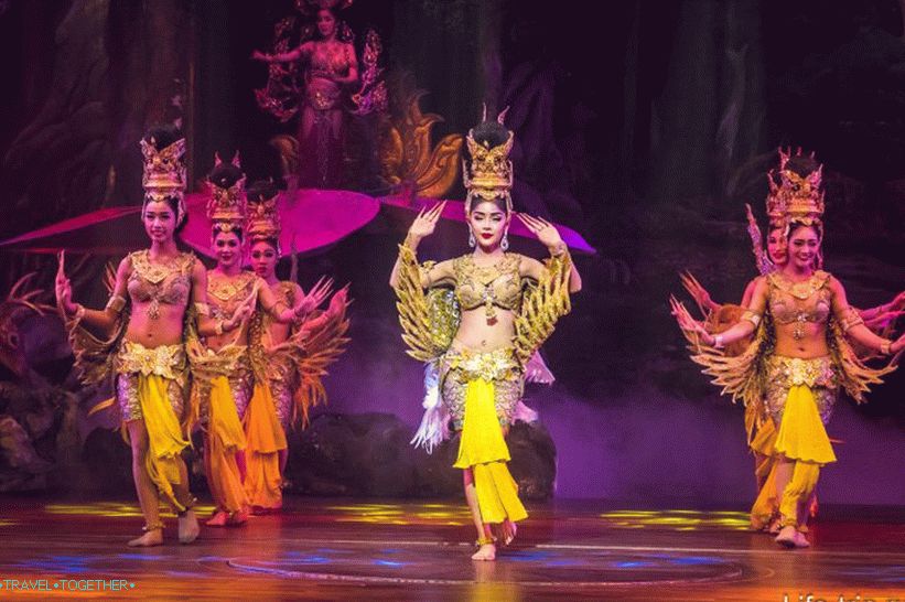 Show Alcazar u Pattaya - moj pregled transvestita emisija