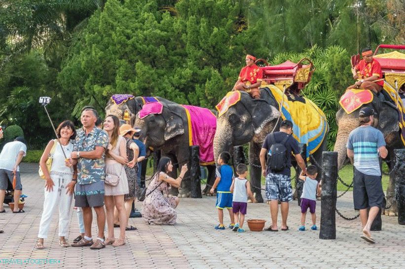 Phuket Fantasy Show - moj pregled najvećeg zabavnog parka