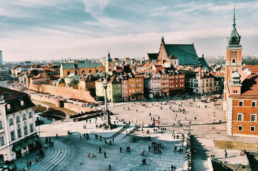 Sigismundski stup na dvorskom trgu