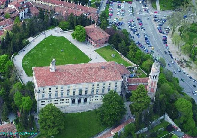 Dvorac Udine