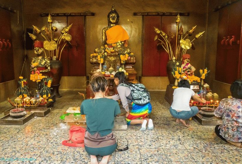 Wat Chalong u Phuketu - najpopularniji hram na otoku
