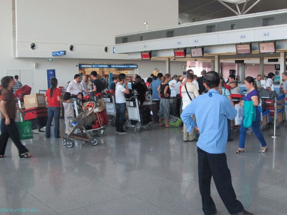 Na aerodromu
