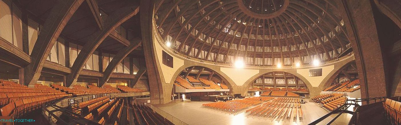 Interior Hall